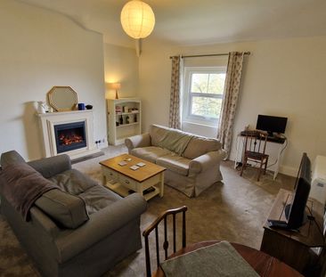 2 bed flat to rent in Trull Road - Photo 3