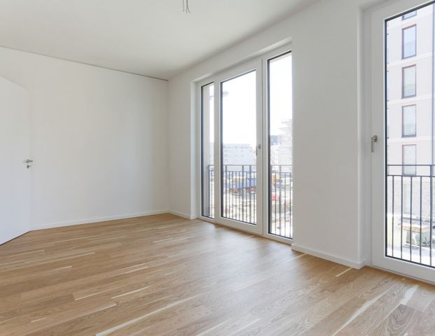 Urbanes Lebensgefühl trifft Wasserlage: 2-Zi.-Neubauwohnung in Toplage von Potsdam - Photo 1