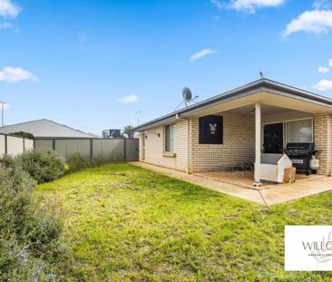 4-Bedroom Family Home in Eyre! - Photo 4