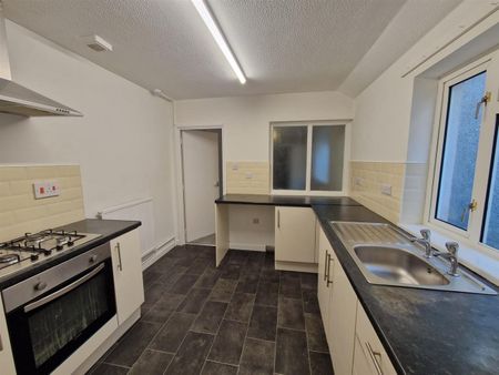 Page Street, SA1 4EY, Central Swansea - Photo 3