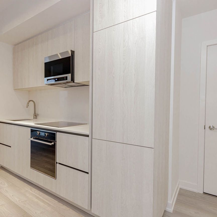 For Lease - 120 Broadway Avenue Unit# 1612, Toronto, Ontario - Photo 1