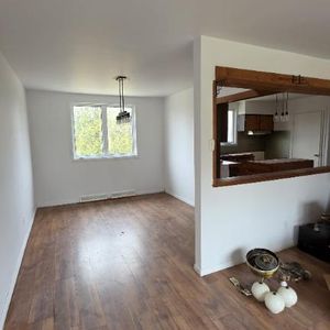 HAVELOCK, MAISON À LOUER 4 1/2 - Photo 2