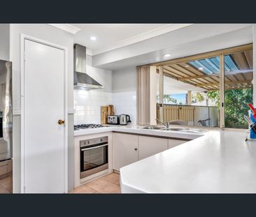 2 Cardin Rise, Greenfields, WA 6210 - Photo 5