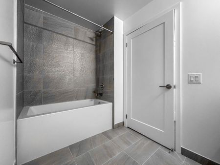 For Lease - 5105 Hurontario Street Unit# 530, Mississauga, Ontario - Photo 5