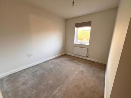 3 bedroom terraced house to rent - Photo 4