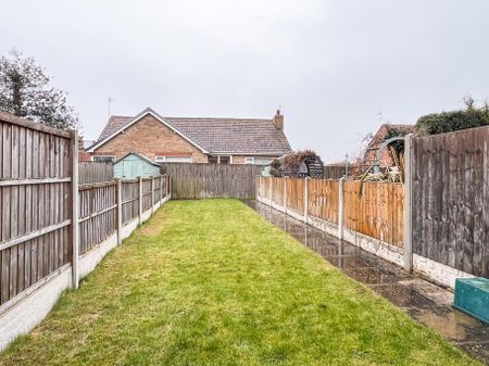 3 bedroom terraced house to rent - Photo 4