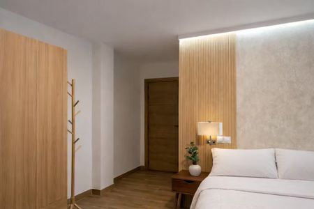 Calle de Brescia, Madrid, Community of Madrid 28028 - Photo 3