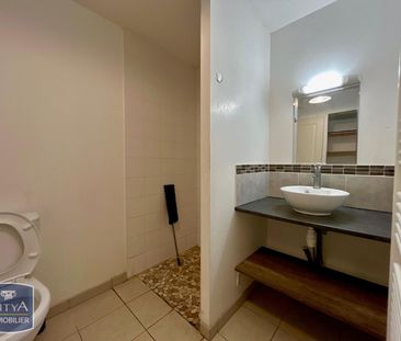Location Appartement 2 pièces 45m² LIBOURNE 33500 - Photo 2