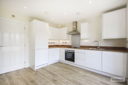 Meadow House Drive, COVENTRY - Photo 5