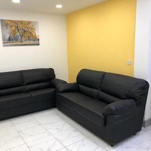 7 bedroom detached house to rent - Photo 1