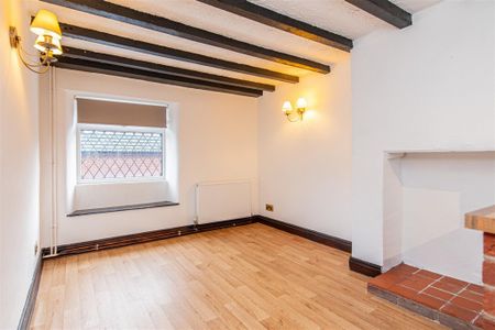 2 bed House - Mid Terrace To Let - Photo 3