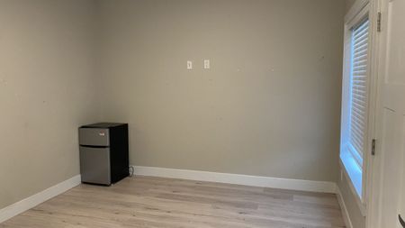 106-253 Victoria Road - Photo 4