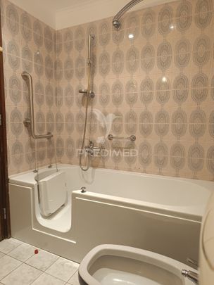 Apartamento T4 em Lisboa - Foto 1