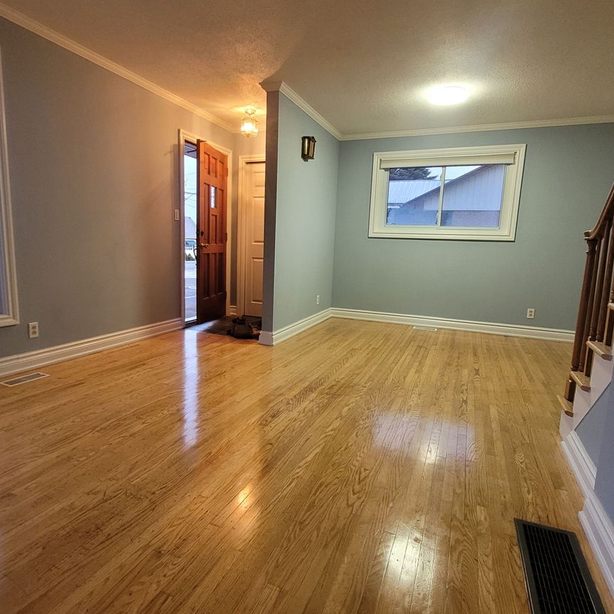 For Lease - 46 Gilbert Street, Belleville, Ontario - Photo 1