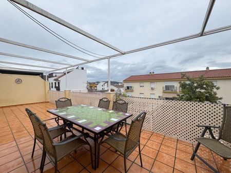 Alquiler de ático en Calle San Sebastián s/n - Photo 3