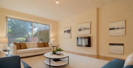 2 Bed End Terrace, Mickledon Close, NG2 - Photo 3