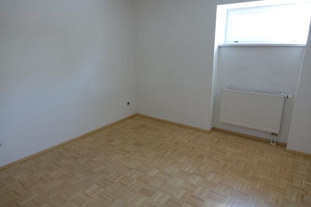 Großzügige 3-Zimmerwohnung am Hauptplatz (Top 2) - Photo 1