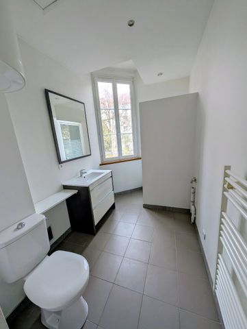 Location Appartement 3 pièces 45m² - Photo 4