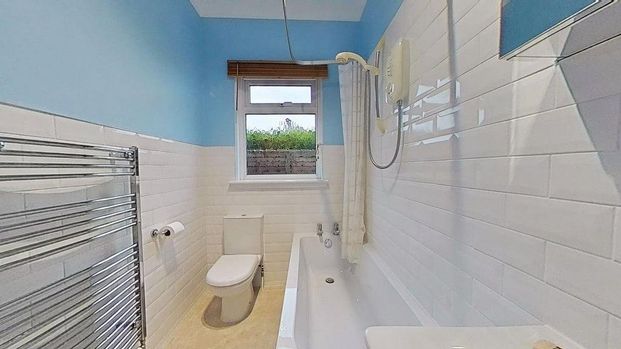 2 bedroom bungalow to rent - Photo 1