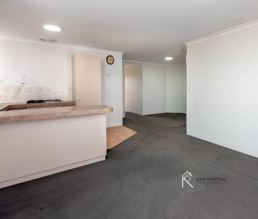 Comfortable Living in a Private, Secure Setting - Photo 4