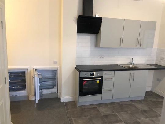 Commercial Road, GRANTHAM - Photo 1