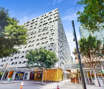 Unfurnished 2-Bedroom Apartment with Car Parking Available in Dockl... - Photo 6