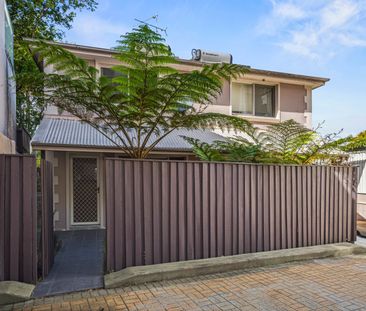 3/10 Albion Street, Rozelle NSW 2039 - Townhouse For Rent | Domain - Photo 5