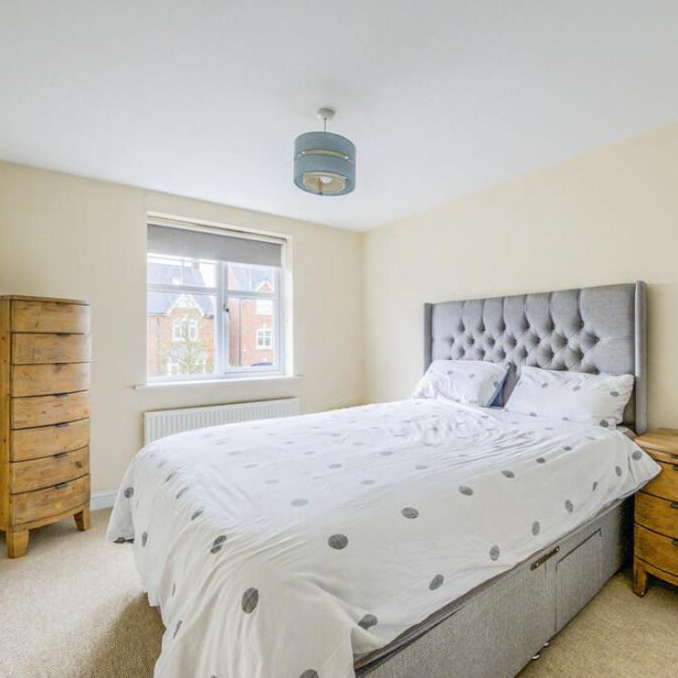 Room in a Shared House, Cardinal Close, B17 - Photo 1