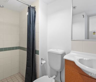 610/188 Shaftson Avenue, Kangaroo Point, QLD, 4169 - Photo 3