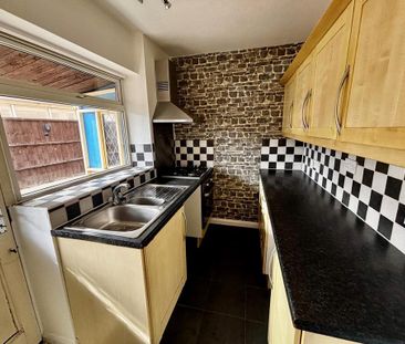 2 bedroom bungalow to rent - Photo 3