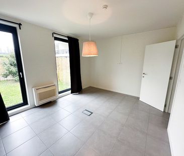 Ruim gelijkvloers appartement met 1 slpk en een bew.. opp. van 106 ... - Photo 4