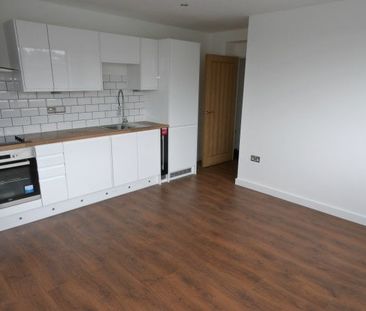 Carlton Square, Carlton, Property for rent - Photo 5