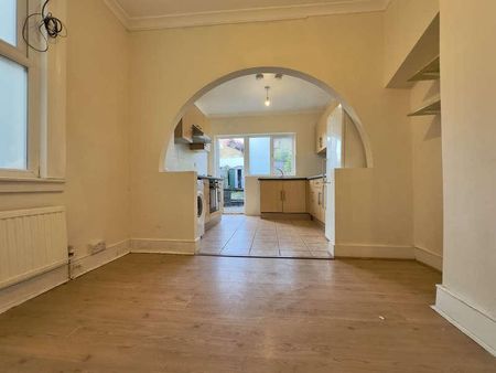 Gloucester Road, Tottenham, N17 - Photo 2