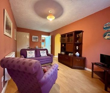 Chepstow Close, Stratford-upon-Avon, CV37 - Photo 2