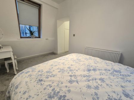 West Street, Sowerby Bridge - Photo 3