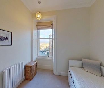 2 bedroom property to rent - Photo 6