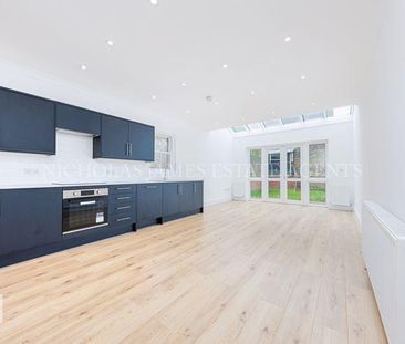 3 bedroom terraced house to rent - Photo 3