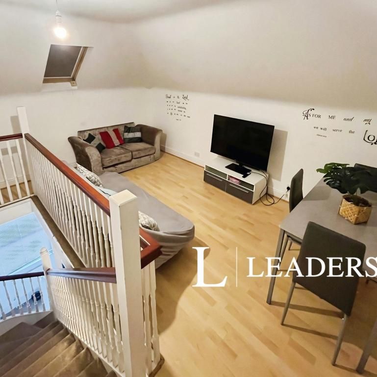 2 bedroom flat to rent - Photo 1