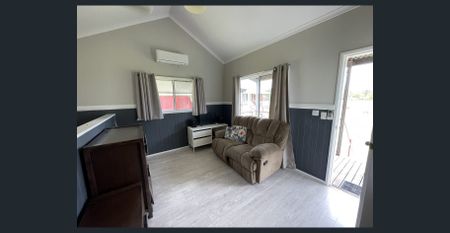 Partly Furnished Studio Up for Grabs! - Photo 4