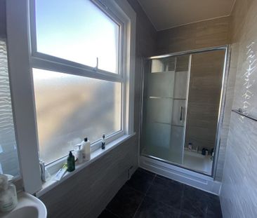 House share to rent - Photo 4