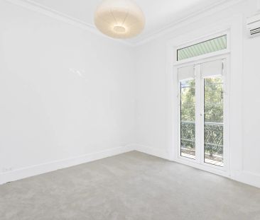 Charming village terrace perfectly located. - Photo 3