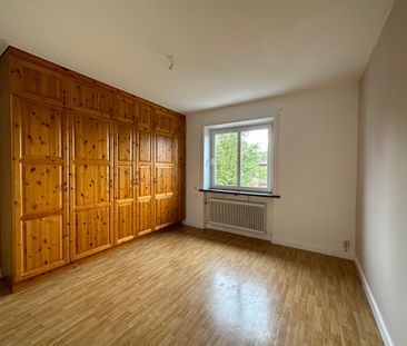 Stationsgatan, Krylbo - Photo 1