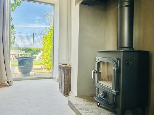 North Lane, Ashbourne, Brailsford - Photo 1