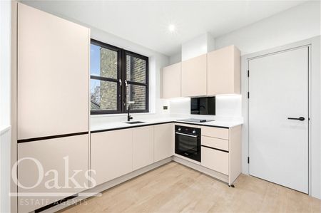 Dingwall Road, Croydon - Photo 4