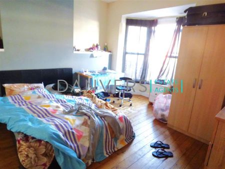 4 bedroom terraced house to rent - Photo 3