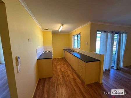Family Home in Laidley - Photo 3