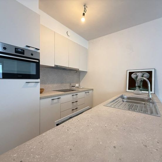 Appartement te huur - Photo 1