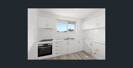 MODERN COMFORT IN A PRIME LOCATION - Photo 4