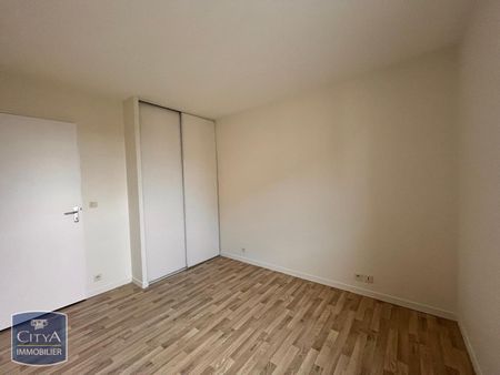 Location Appartement 2 pièces 44m² LAVAL 53000 - Photo 4