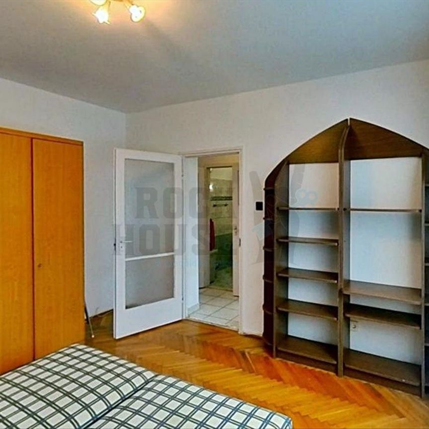 Kiadó részlegesen felújított lakás - Békéscsaba - Photo 1
